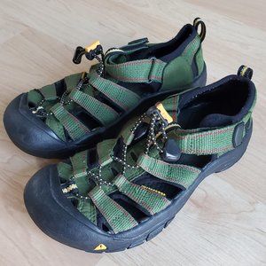 KEEN Newport H2 Unisex Youth Kids Hiking Sport Water Sandals Size 3 Green